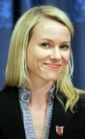 Naomi Watts Longsleeve T-shirt #1419029