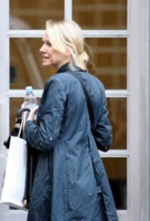 Naomi Watts Longsleeve T-shirt #1419070
