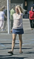 Naomi Watts Sweatshirt #1455727