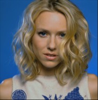 Naomi Watts Longsleeve T-shirt #1455742