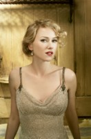 Naomi Watts Longsleeve T-shirt #1506480