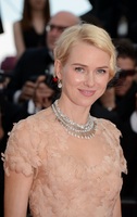 Naomi Watts Longsleeve T-shirt #1977011