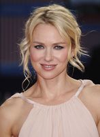 Naomi Watts Longsleeve T-shirt #1977018