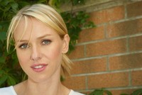 Naomi Watts Longsleeve T-shirt #2097333
