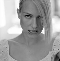 Naomi Watts Longsleeve T-shirt #2097371