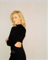 Naomi Watts Longsleeve T-shirt #2097498