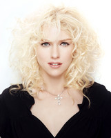 Naomi Watts Longsleeve T-shirt #2097576