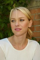 Naomi Watts Longsleeve T-shirt #2097580