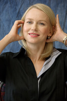 Naomi Watts magic mug #G573024