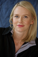 Naomi Watts mug #G573025