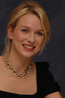 Naomi Watts Longsleeve T-shirt #2239386