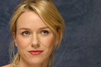 Naomi Watts Longsleeve T-shirt #2239396
