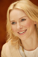 Naomi Watts Longsleeve T-shirt #2239426