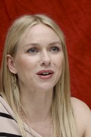 Naomi Watts Longsleeve T-shirt #2257265
