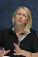 Naomi Watts Longsleeve T-shirt #2257283