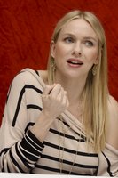 Naomi Watts mug #G593658