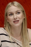Naomi Watts mug #G593659