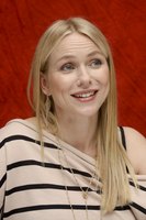Naomi Watts Longsleeve T-shirt #2257292