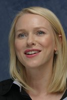Naomi Watts mug #G593693