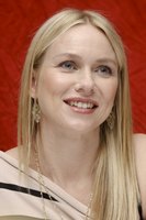Naomi Watts mug #G593701