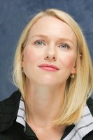 Naomi Watts Longsleeve T-shirt #2257363