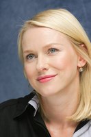 Naomi Watts mug #G593746