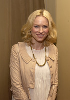 Naomi Watts Sweatshirt #2271438