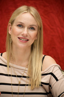Naomi Watts mug #G664178