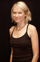 Naomi Watts Longsleeve T-shirt #2338988