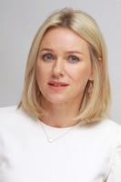Naomi Watts Sweatshirt #2344307