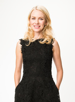 Naomi Watts Longsleeve T-shirt #2344325