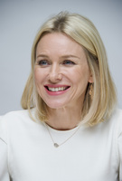 Naomi Watts Longsleeve T-shirt #2366802