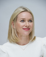 Naomi Watts Longsleeve T-shirt #2366809