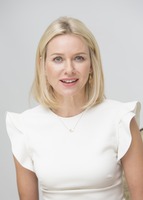 Naomi Watts Longsleeve T-shirt #2432659
