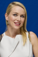 Naomi Watts hoodie #2438132