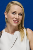 Naomi Watts hoodie #2438139