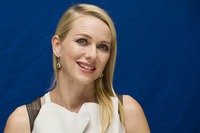 Naomi Watts hoodie #2438144