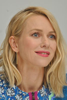 Naomi Watts hoodie #2489451