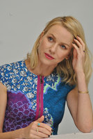 Naomi Watts t-shirt #2489452