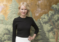 Naomi Watts hoodie #2771336