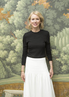 Naomi Watts Sweatshirt #2771357