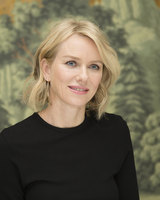 Naomi Watts magic mug #G1063853