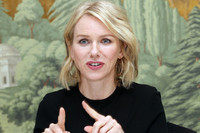 Naomi Watts t-shirt #2821776