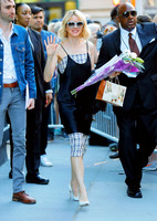 Naomi Watts Sweatshirt #2821787