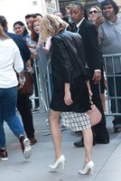 Naomi Watts mug #G1063907