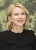Naomi Watts magic mug #G1063926