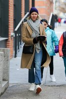 Naomi Watts hoodie #2961323