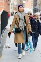 Naomi Watts t-shirt #2961324