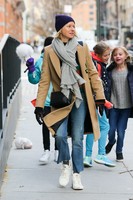 Naomi Watts longsleeve t-shirt #2961327