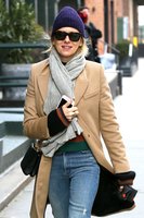 Naomi Watts hoodie #2961331